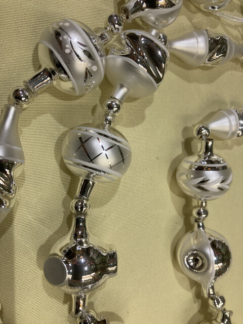 ketting : zilver geschilderd 1