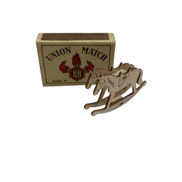 dollhouse, rocking house, schommelpaard, poppenhuis, minature, klein, christmas christmastree, santa claus