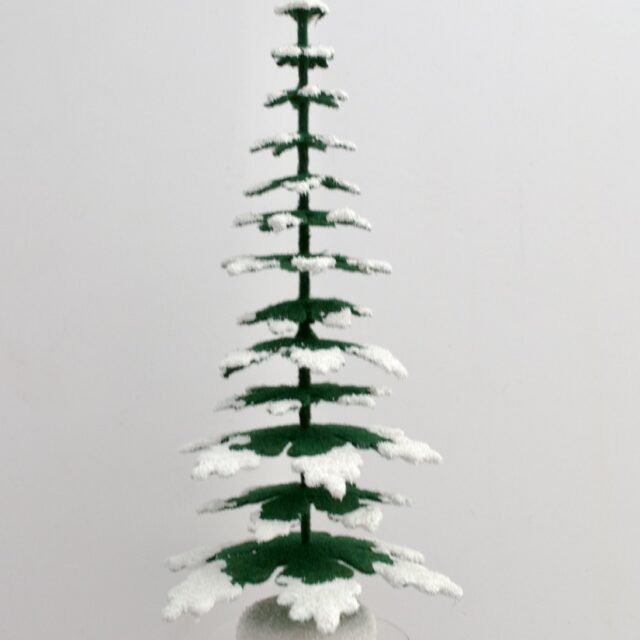 T11 christmas tree