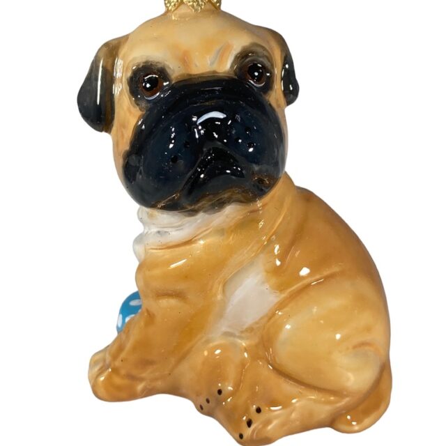 christmas, kerstdecoratie, kerstverhaal, kerstboom, kerstsfeer, christmasdecoration, chrismtasstory, christmastree, glassornament, glasschristmasornament, dog, hond, dier, animal, humansbestfriend, bulldog