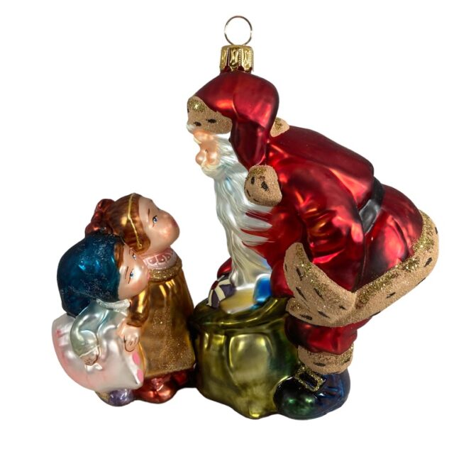 naugthy or nice, goed of stout, checking it twice, , santa claus, kerstman, pine con, dennenappel, forest, Christmas, kerst, christmasdecorations, kerstversiering, kerstman, santa, sled, christmasatmosphere, kerstsfeer, kerstdecoratie, glassornaments, saint nick, kris Kringle, winterwonderland, wiehnachtsdeko, weihnachtskügel, natal, navidad, decorationdenoël, father christmas, xmastoys,