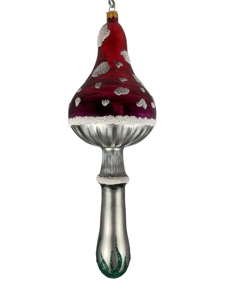 giant mushroom, gigantische paddestoel, fauna en flora, nature, forest, natuur, bos, fairytale, sprookje, chritmas magic, kerstmagie, wonderland, glass ornament, santa claus, kerstman, kerstmis, christmas, chritmasdecorations, kerst versiering, xmastoys, kerstinspiratie, christmasinspiration, decofun, christmascountdown