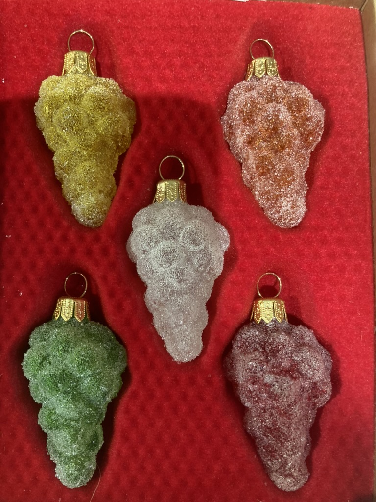 Gummy grapes, candy, snoep, christmas decoration, kerstversiering, glassornaments, christmastree, kerstboom,