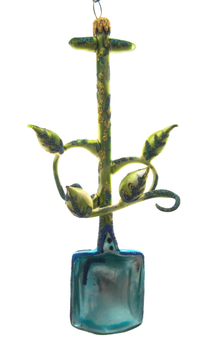 spade, gardentool, garden, elves, dreamworld, one with nature, chritmasdecoration, christmastree, santa claus, kerstdecoratie, spade, kerstboom, kerstinspiratie