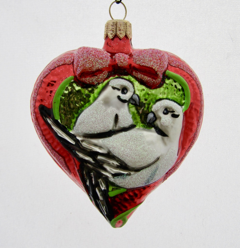 turtledoves , christmas, christmastree, christmasdecoration, christmastoys, glass ornaments, tortelduiven, wedding, huwelijk, liefde, love