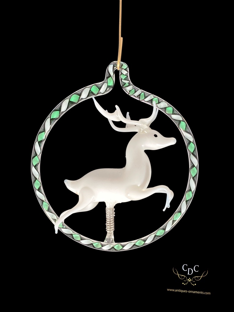 Deer in glass hoop, astonhising work of art for your christmastree