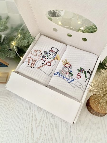 Christmas towels